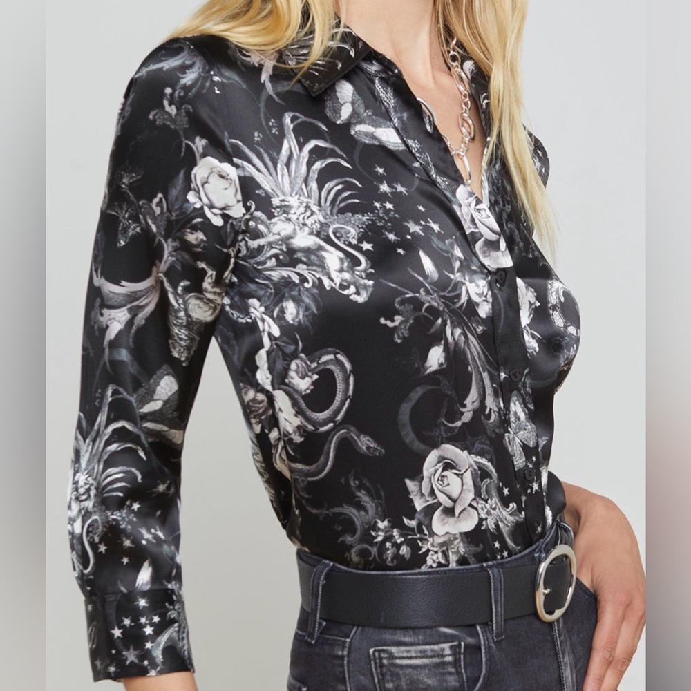 L'AGENCE Dani Print Three-Quarter Sleeve
Silk Button-Up Shirt